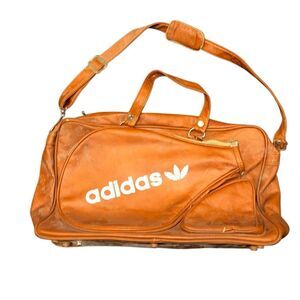Vintage Adidas Racquetball Workout gym bag in brown leather, throwback rare